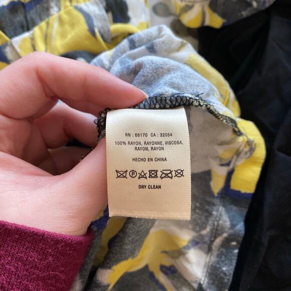 ANTHROPOLOGIE Elevenses Somerset Romper Yelow Gray Floral Size Small Summer - Picture 6 of 6